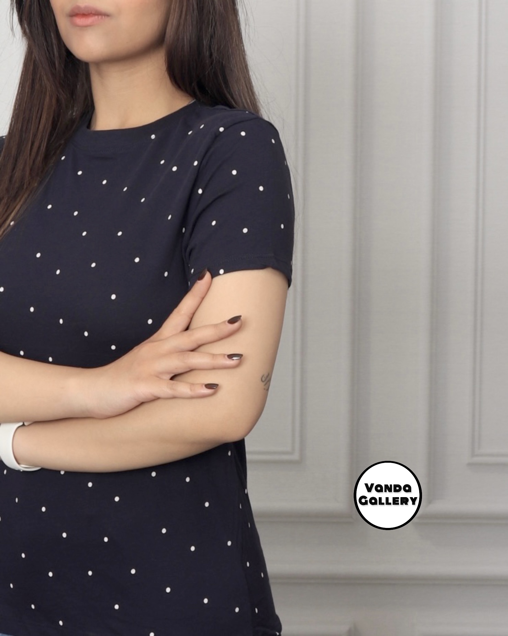 تیشرت خال خالی